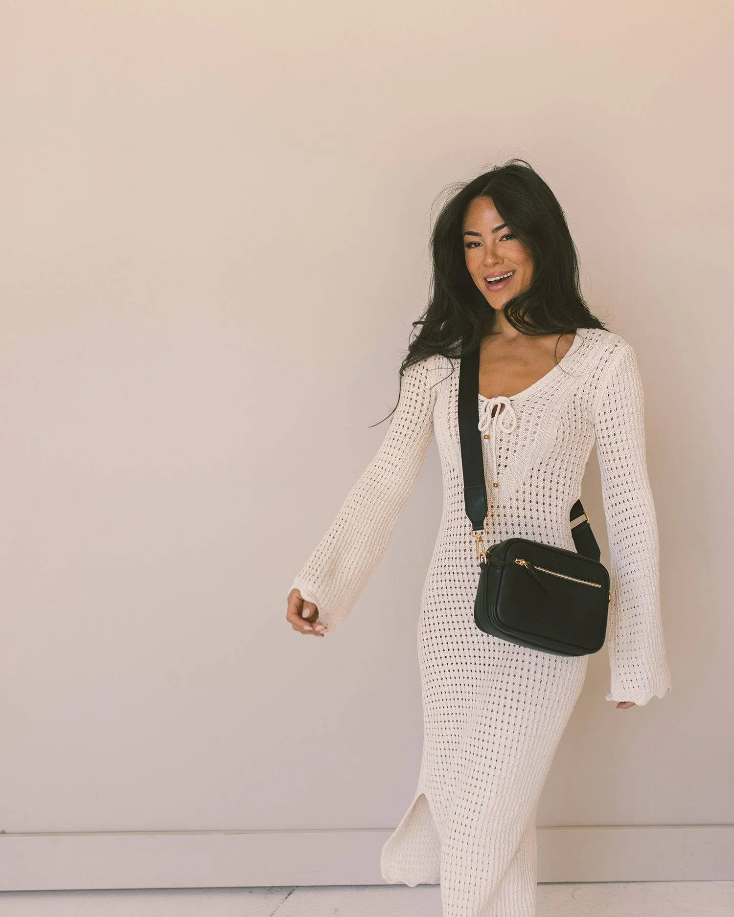 Black Classic Zip Crossbody