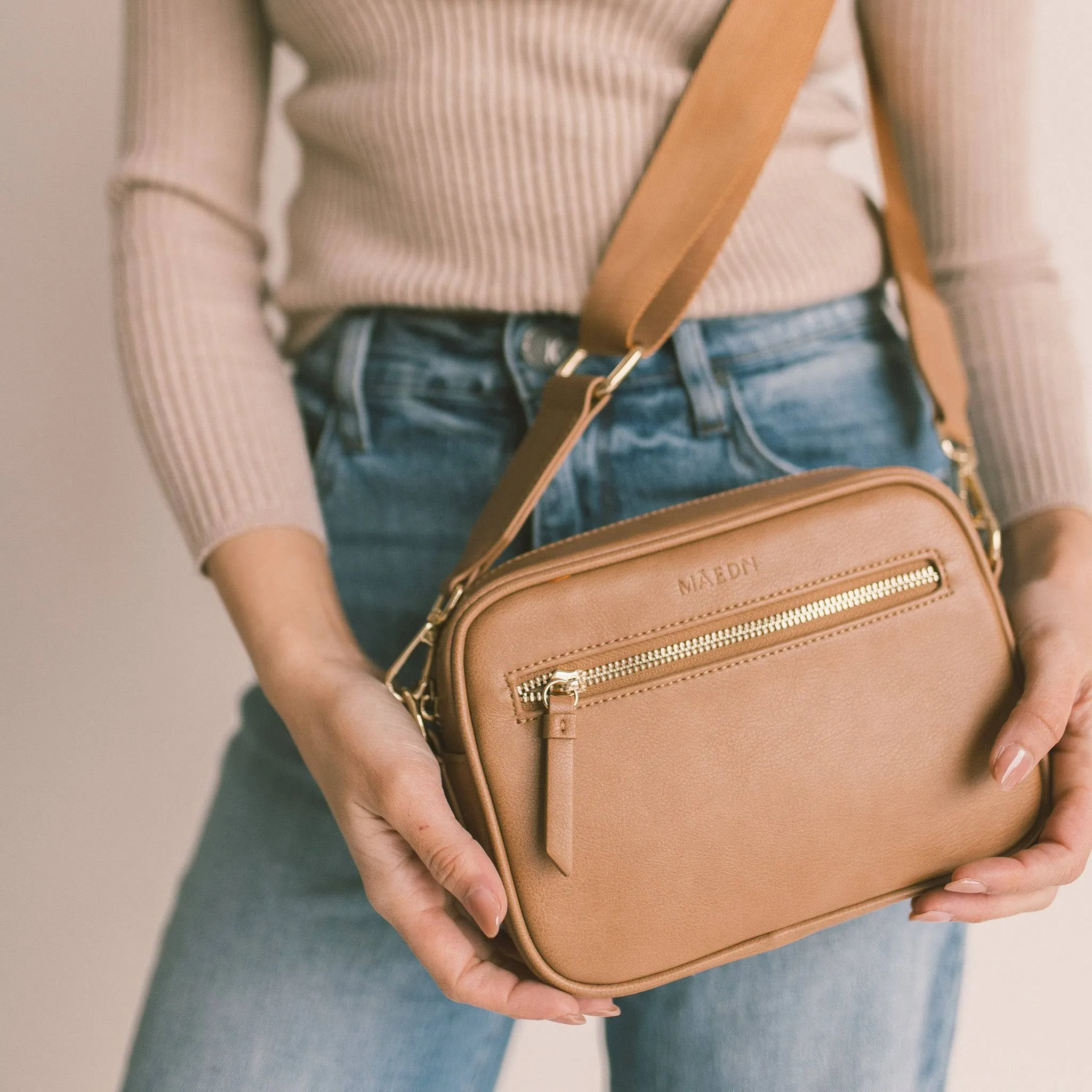 Camel Classic Zip Crossbody