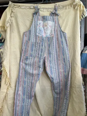 “Drawing with pastels” Adult Dungarees Large