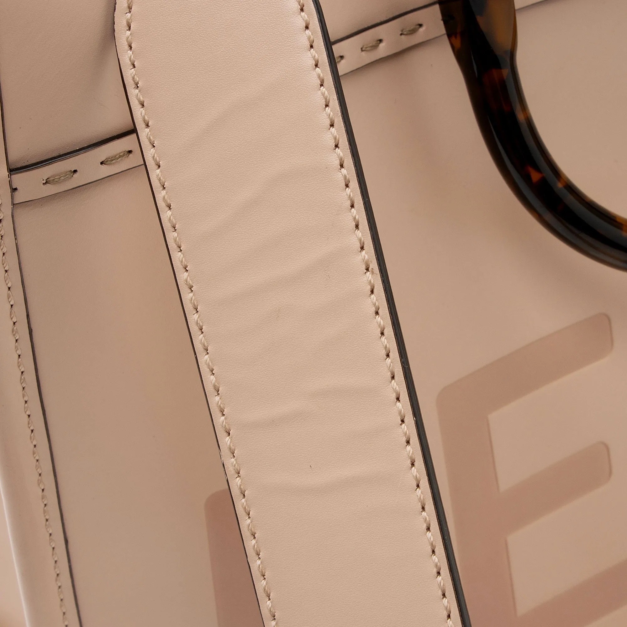 Fendi Leather Sunshine Medium Shopper Tote (SHF-TLlb2r)
